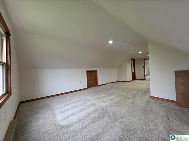 Building Photo - 1645 Mark Twain Cir