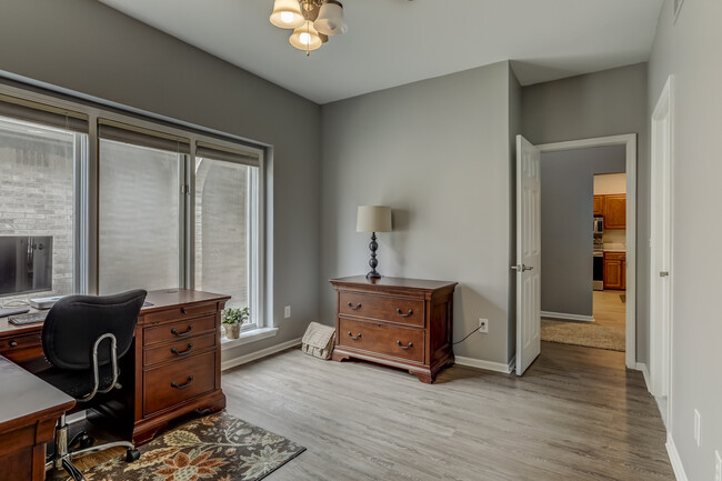 Bedroom or Office - 47300 Cider Mill Dr