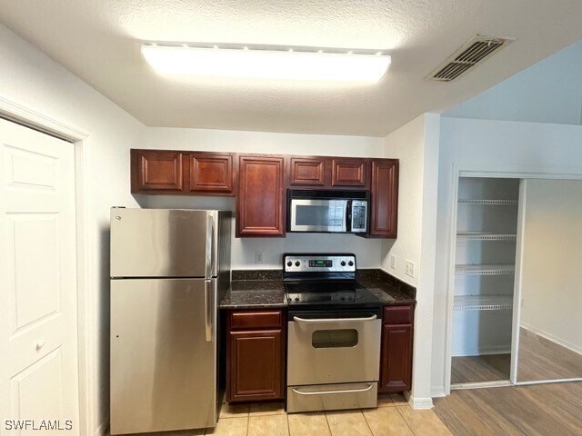 Building Photo - 14890 Pleasant Bay Ln