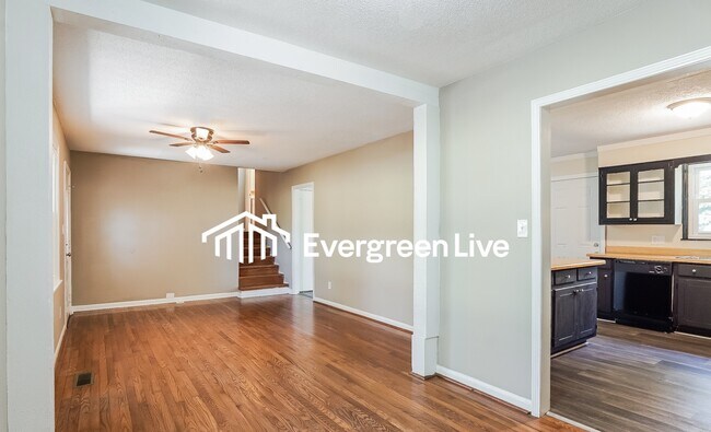 Building Photo - 872 Burning-Tree Trail