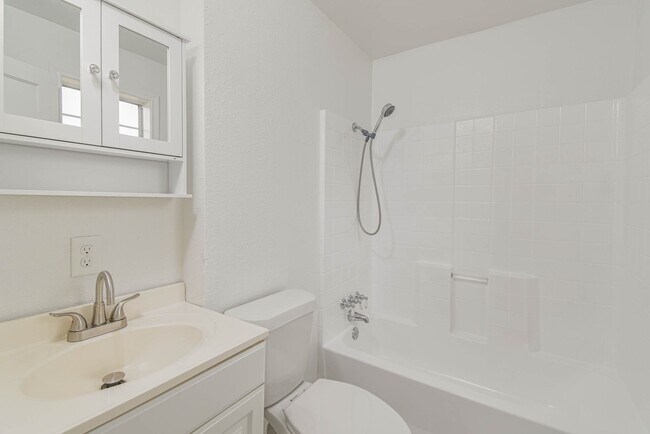 Building Photo - 3709 Gager St