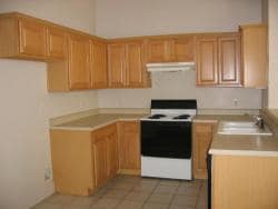 Building Photo - 3/2/2 in a quiet neighborhood located righ...