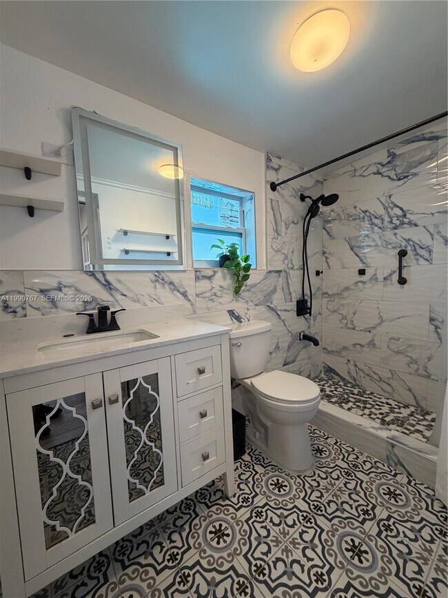 Building Photo - 8235 SW 41st Terrace