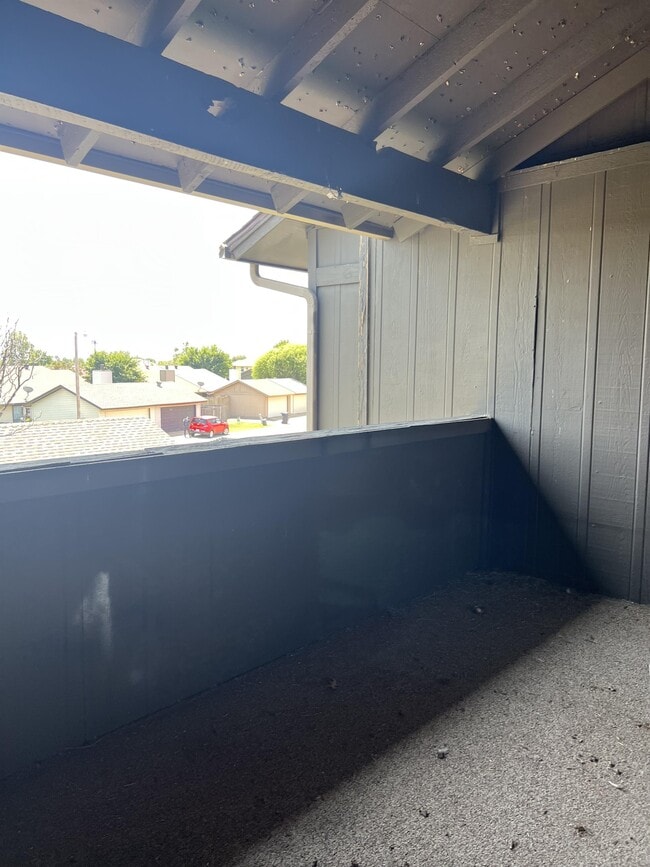 Building Photo - 2202 Shadowridge Dr