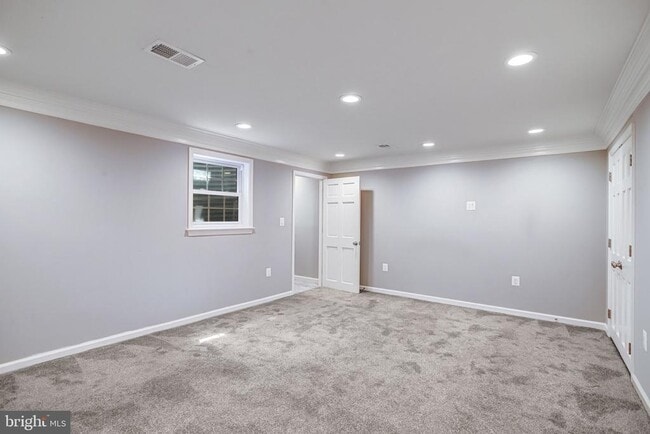 Building Photo - 14508 Four Chimney Dr