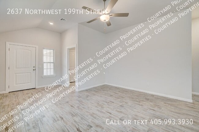Building Photo - 2637 NW 199th St