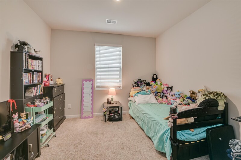 Building Photo - 993 Hay Meadow Dr.