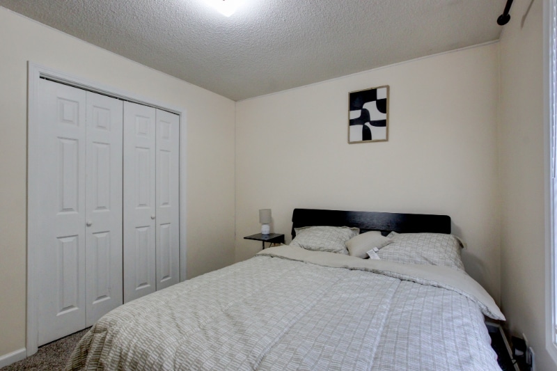 Building Photo - 3409 Summerfield Dr