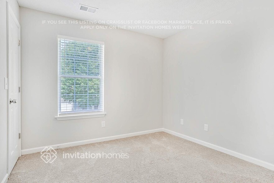 Building Photo - 1027 Winterglen Way