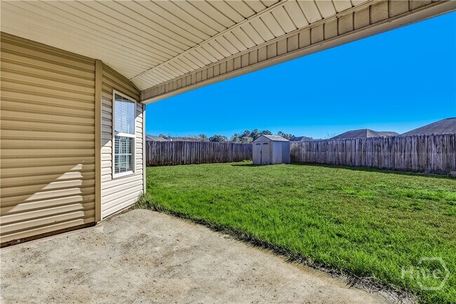 Building Photo - 173 Aquinnah Dr