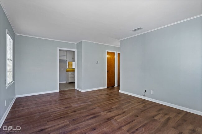 Building Photo - 1518 Viosca St