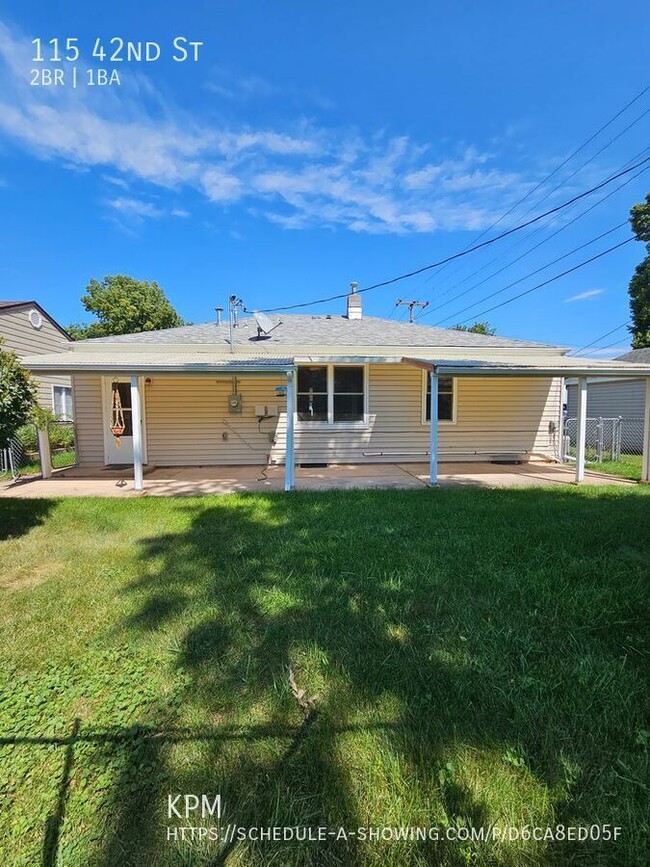 Building Photo - 115 42nd St
