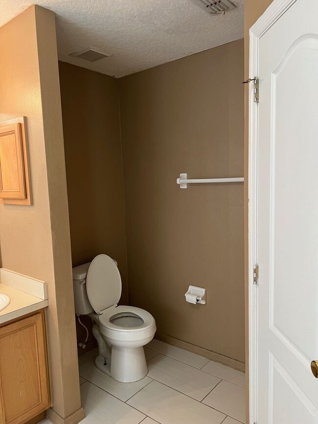 Building Photo - 217 Grouper Ct