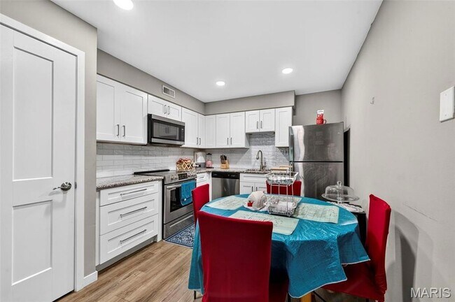 Building Photo - 12806 Portulaca Dr