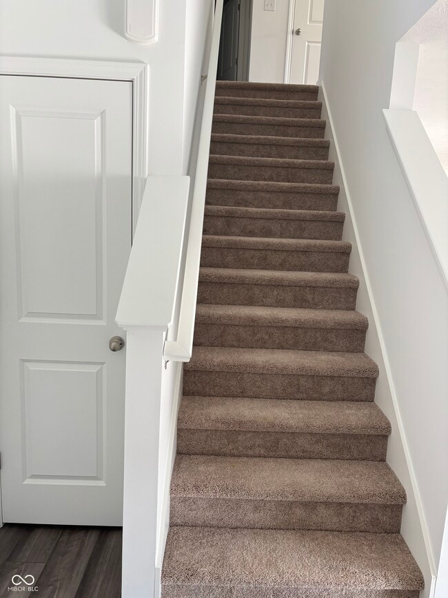 Building Photo - 2825 Moonstone St