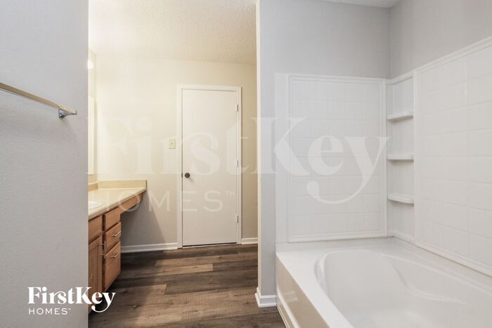 Building Photo - 679 Harvest Meadow Way