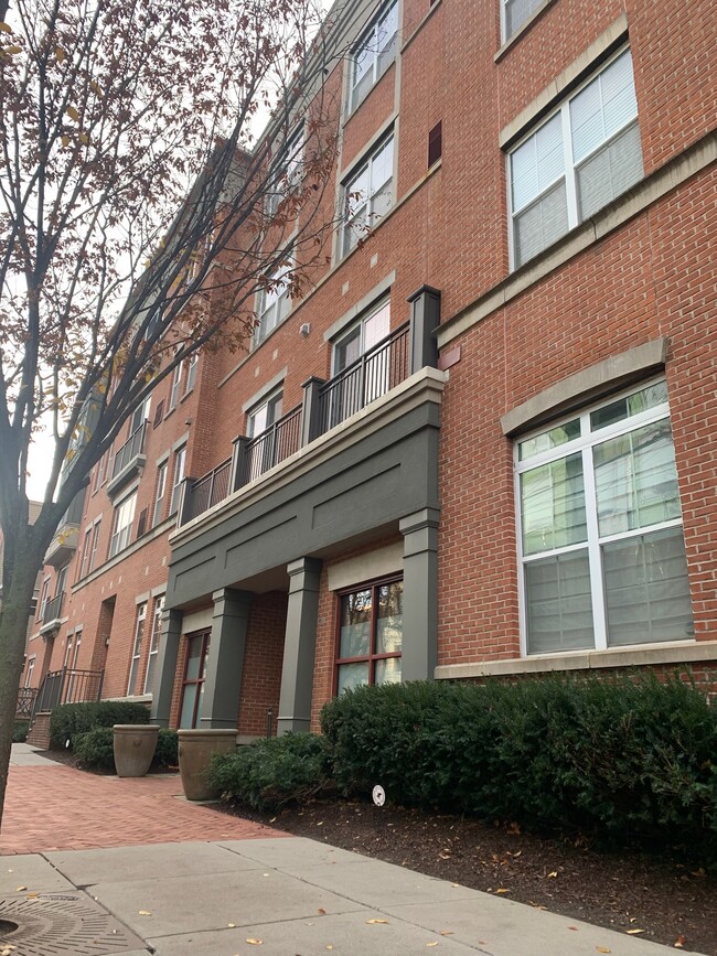 Primary Photo - 443 2nd St