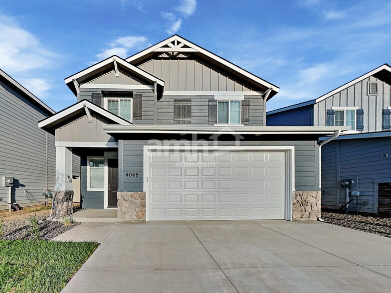 Primary Photo - 4065 N Keklik Ave