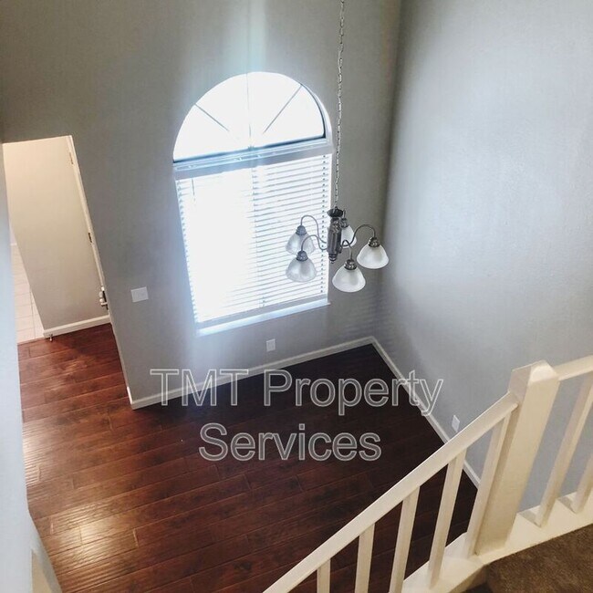 Building Photo - 169 Pierpoint Cir