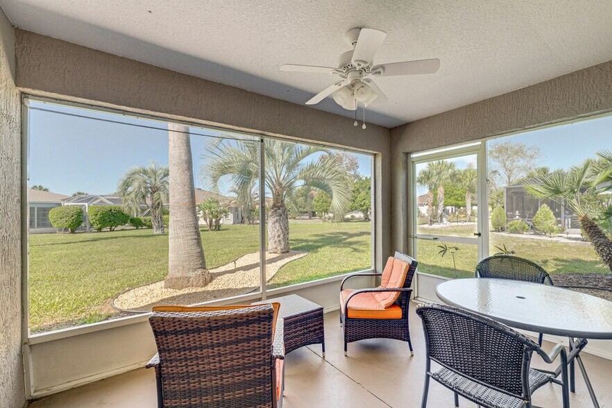 Building Photo - 15870 SW 16th Avenue Rd