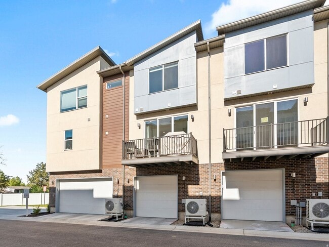 Building Photo - 4136 Winder Ln