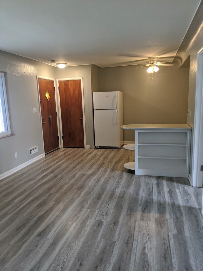 Building Photo - 4225 Harvest Ln
