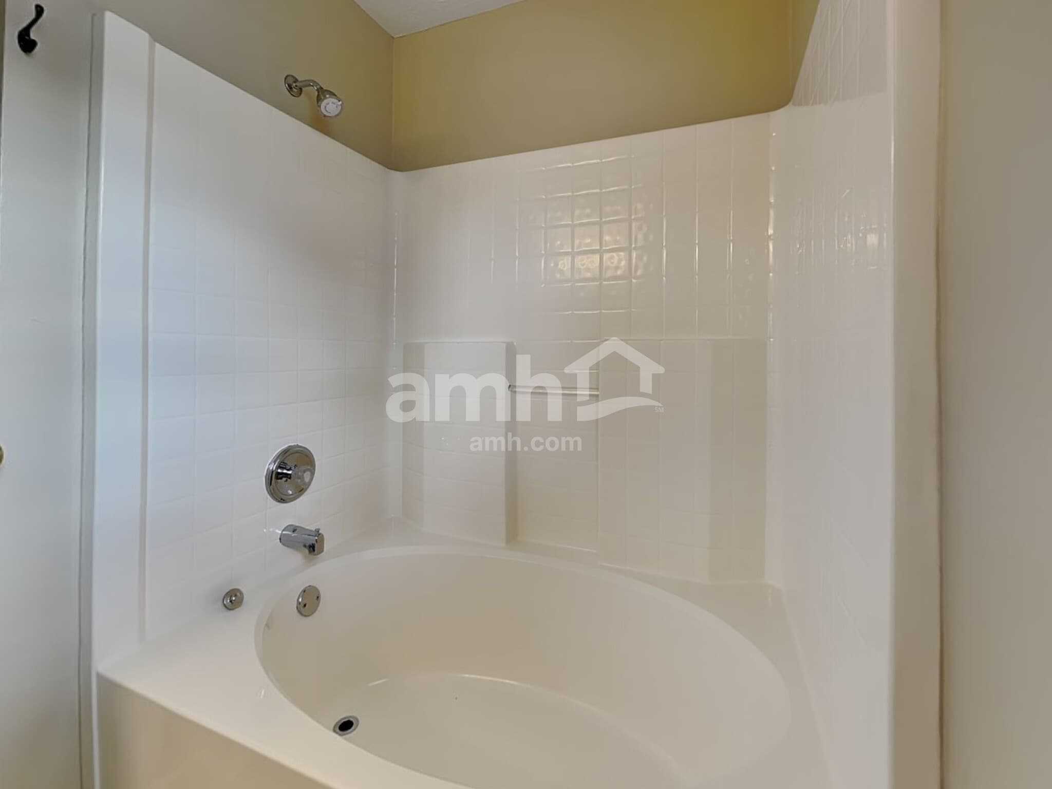 Building Photo - 200 Hedgington Ct