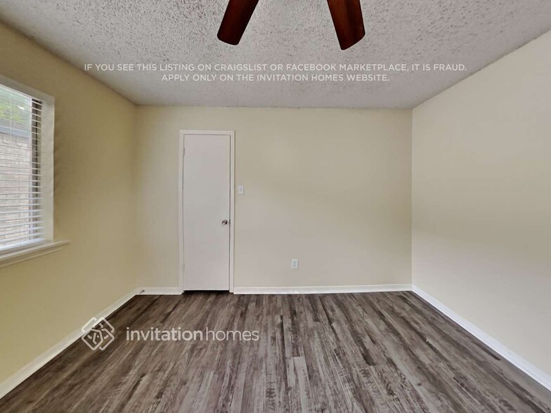 Building Photo - 11911 N Youngwood Ln
