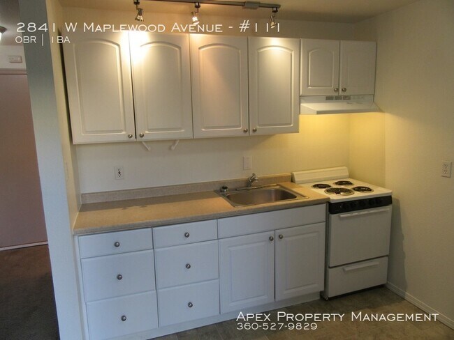 Building Photo - NORTH BELLINGHAM - Robin's Nest