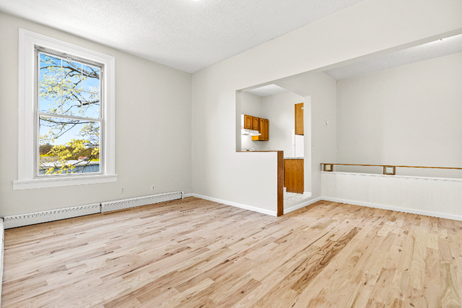 Building Photo - 139 Boswell Ave