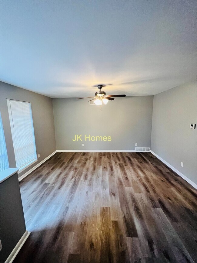 Building Photo - Newly Renovated Home For Rent!