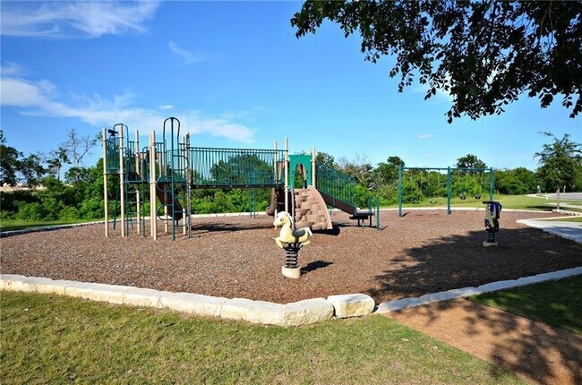 Building Photo - 3416 De Soto Loop