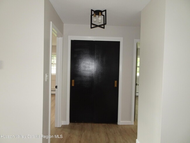 Building Photo - 167 NY-23
