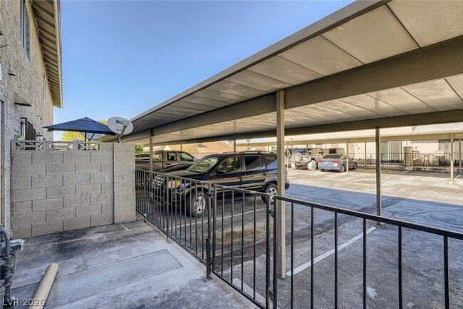 Building Photo - 501 Sellers Pl