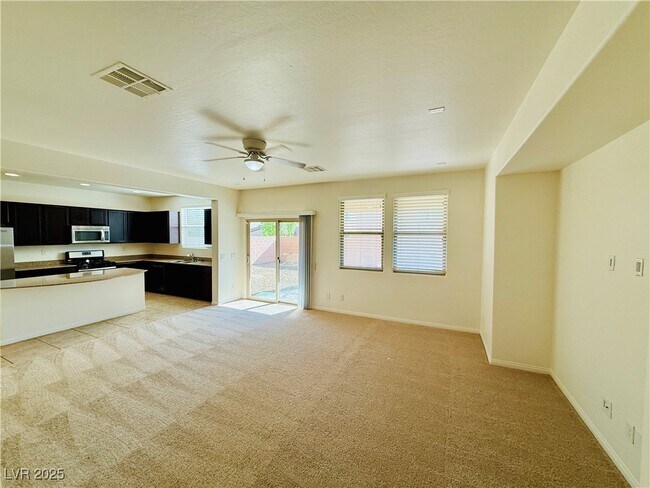 Building Photo - 7056 Ipe Wood Rd