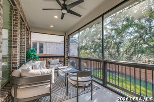 Building Photo - 1022 Cadogan Squire