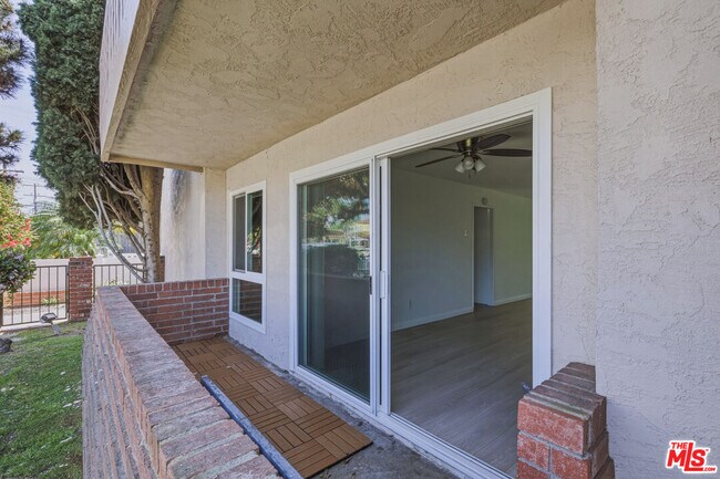 Building Photo - 2020 Graham Ave