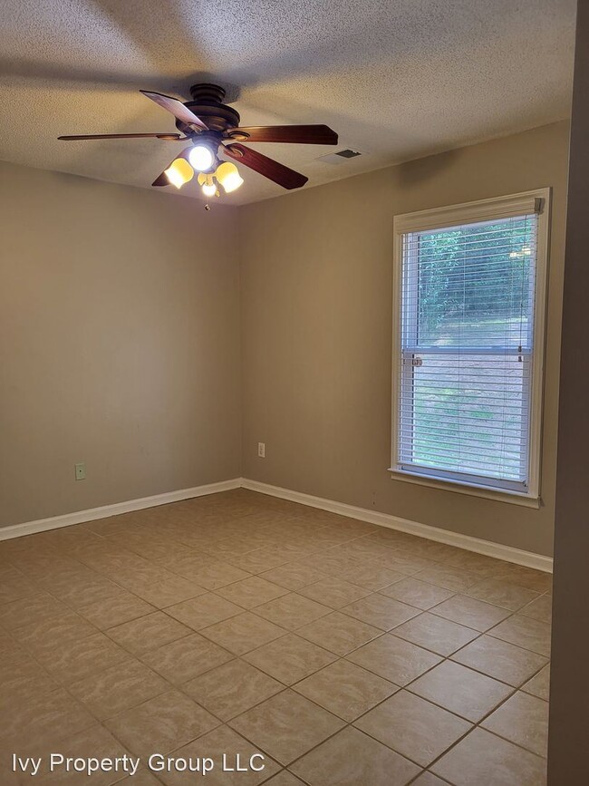 Building Photo - 3 br, 2 bath House - 3664 DellingDowns Dr.