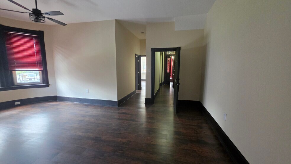 Building Photo - 178 Brunswick Ave