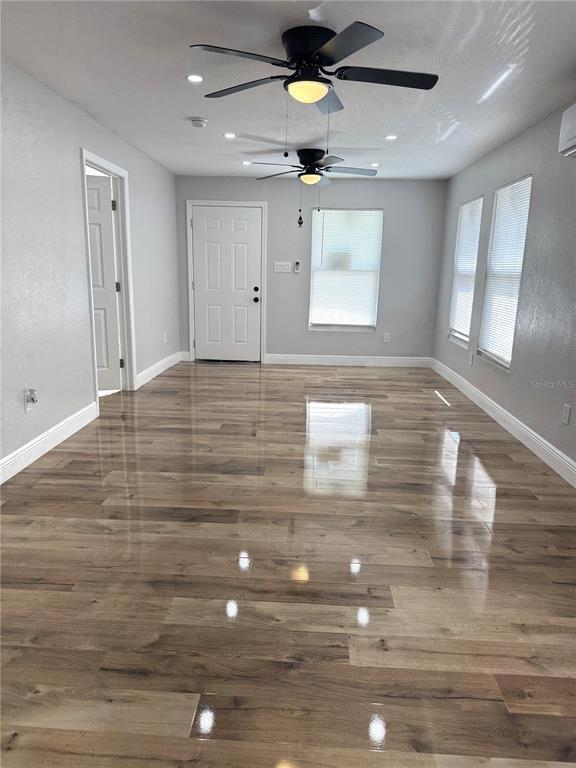 Building Photo - 319 Ave P NE