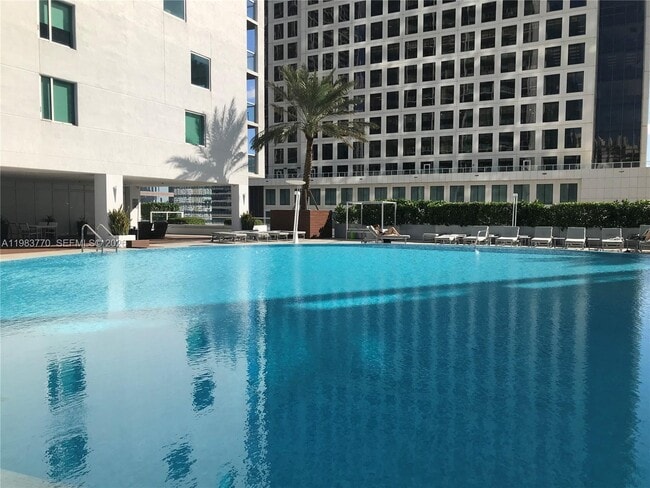 Building Photo - 55 SE 6th St