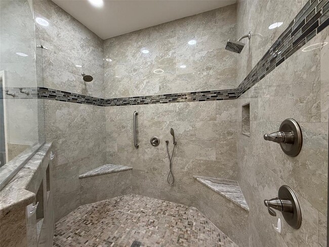 Building Photo - 17380 Bayharbor Cir