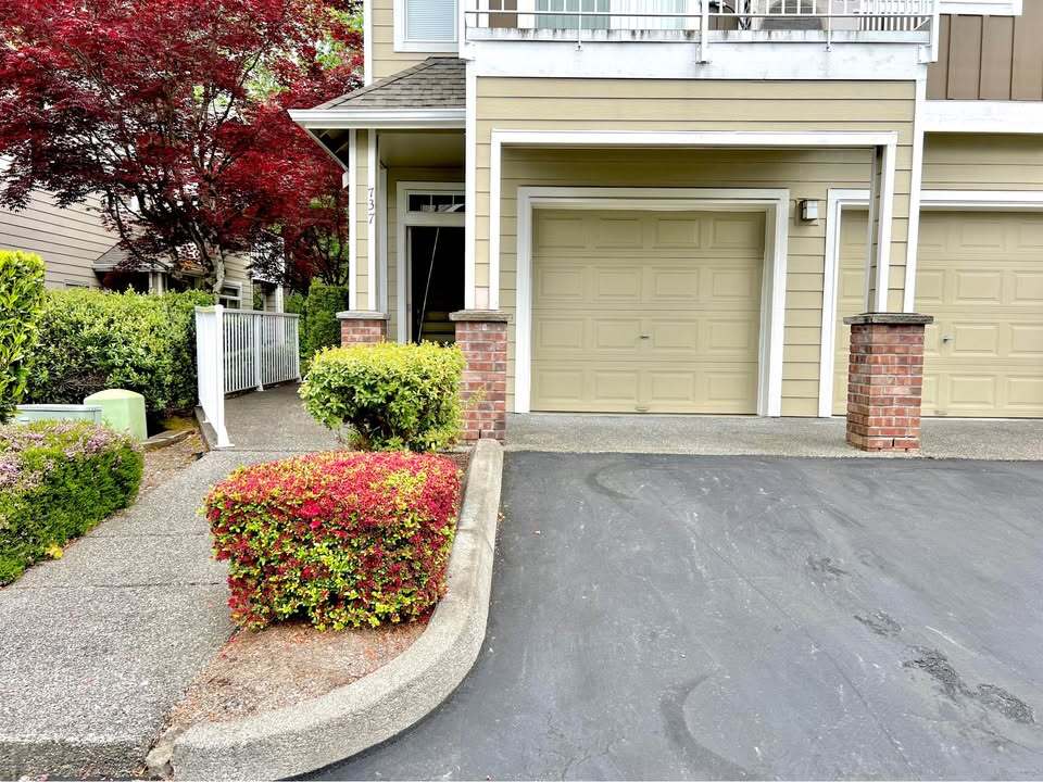 Driveway - 737 241st Ln SE
