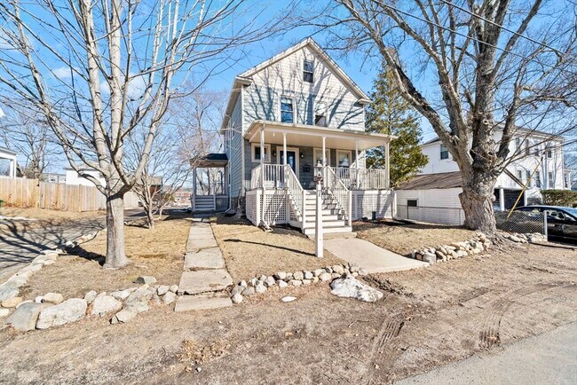 Building Photo - 7 Sweetser Ave