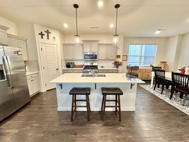 Building Photo - 5684 S Adobe Sun Dr