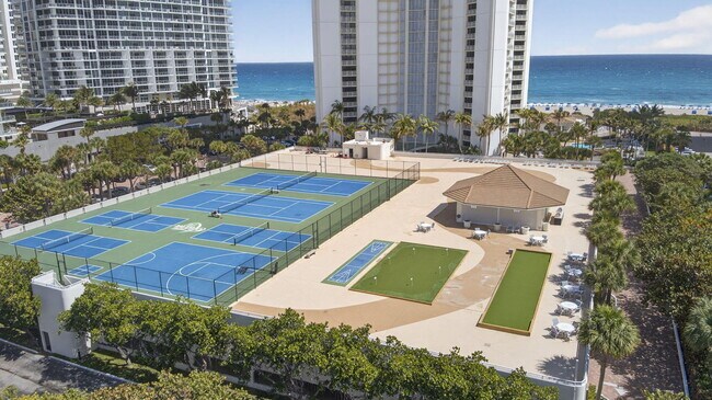 Building Photo - 3000 N Ocean Dr