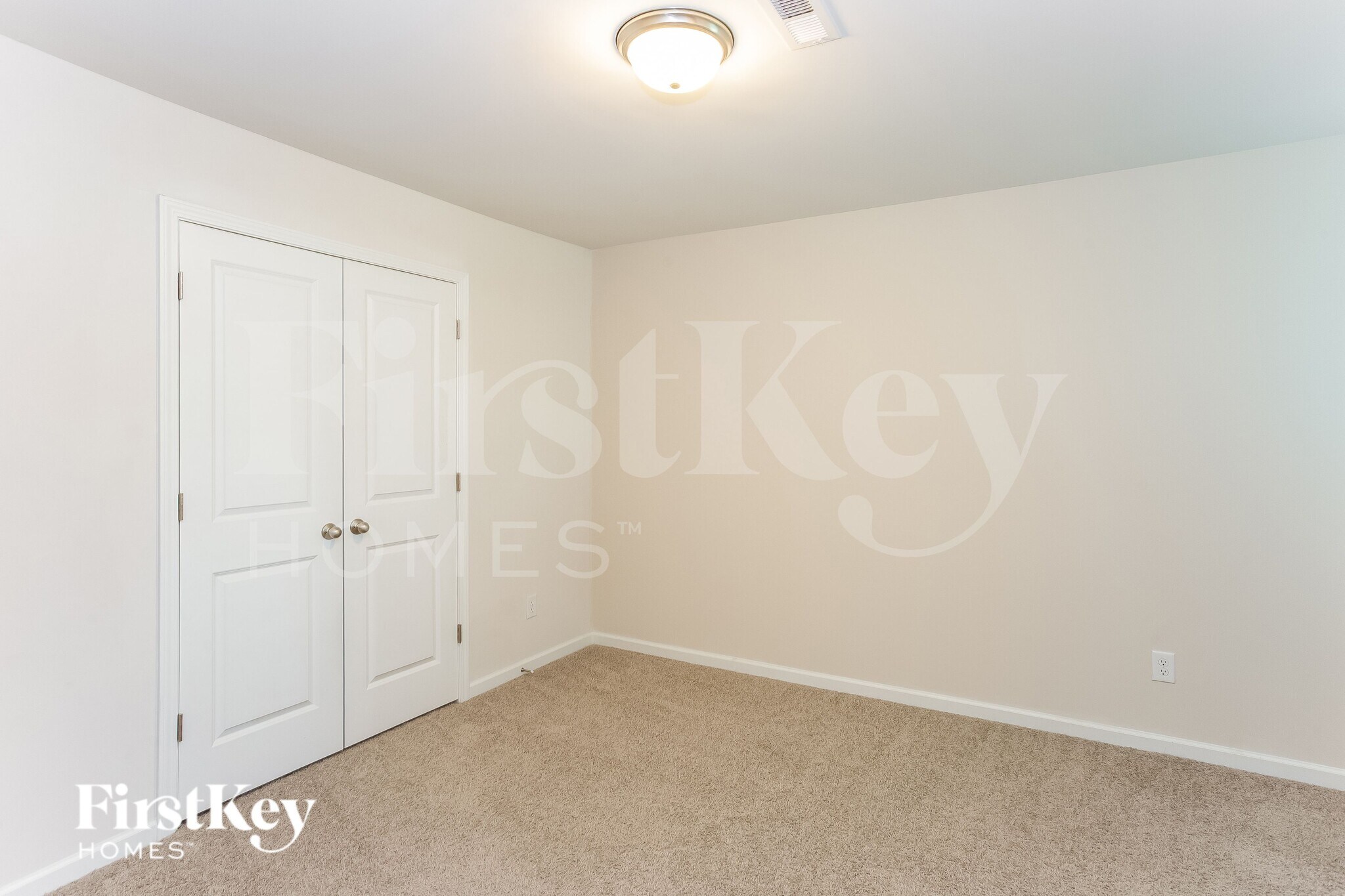 Building Photo - 10755 Rivergate Dr NW