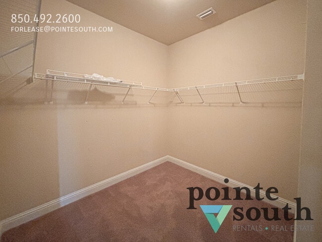 Building Photo - 24119 Weatherbee Park Dr