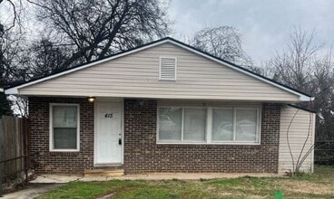 Building Photo - 2 bed/1 bath Apt available near downtown Maryville and Maryville College