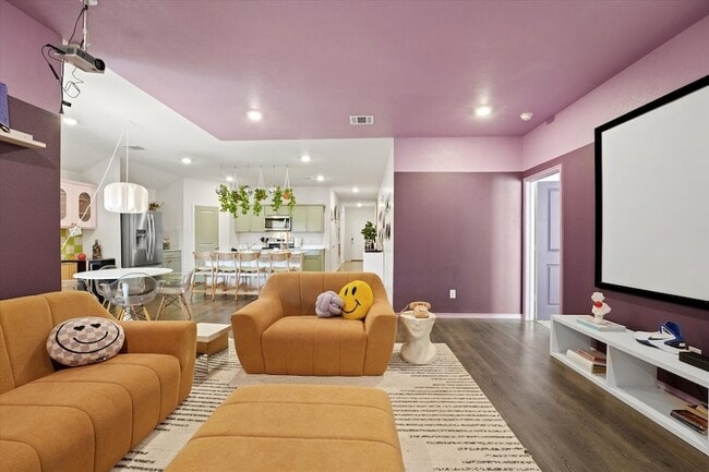 Building Photo - 2956 Peppergrass St